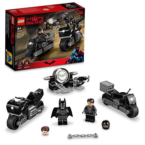 LEGO 76179 Super Heroes Inseguimento sulla Moto di Batman e Selina Kyle, Giochi per Bambini con Motociclette Giocattolo, Bat-Segnale Fosforescente