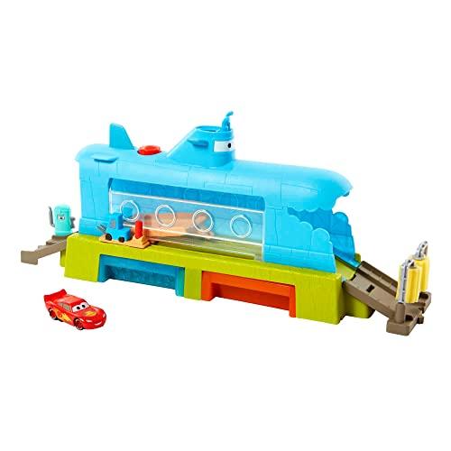 Disney Pixar Cars - Autolavaggio Balena-Sottomarino Cambia Colore playset con Veicolo Cambia Colore, Giocattolo per Bambini 4+ Anni, HGV70