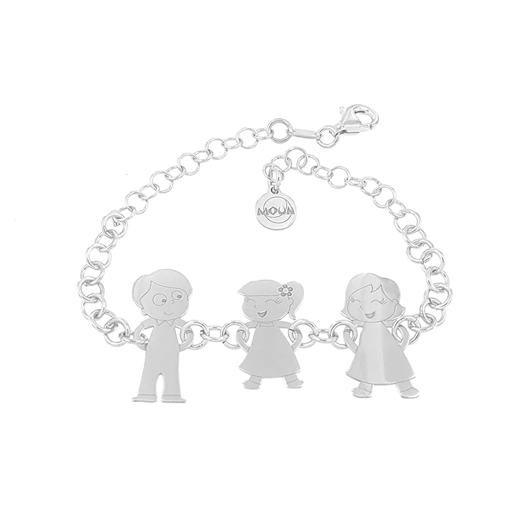 Bracciale personalizzato con 3 componenti della tua Famiglia con incisione gratuita di nomi o inziali, in argento 925.