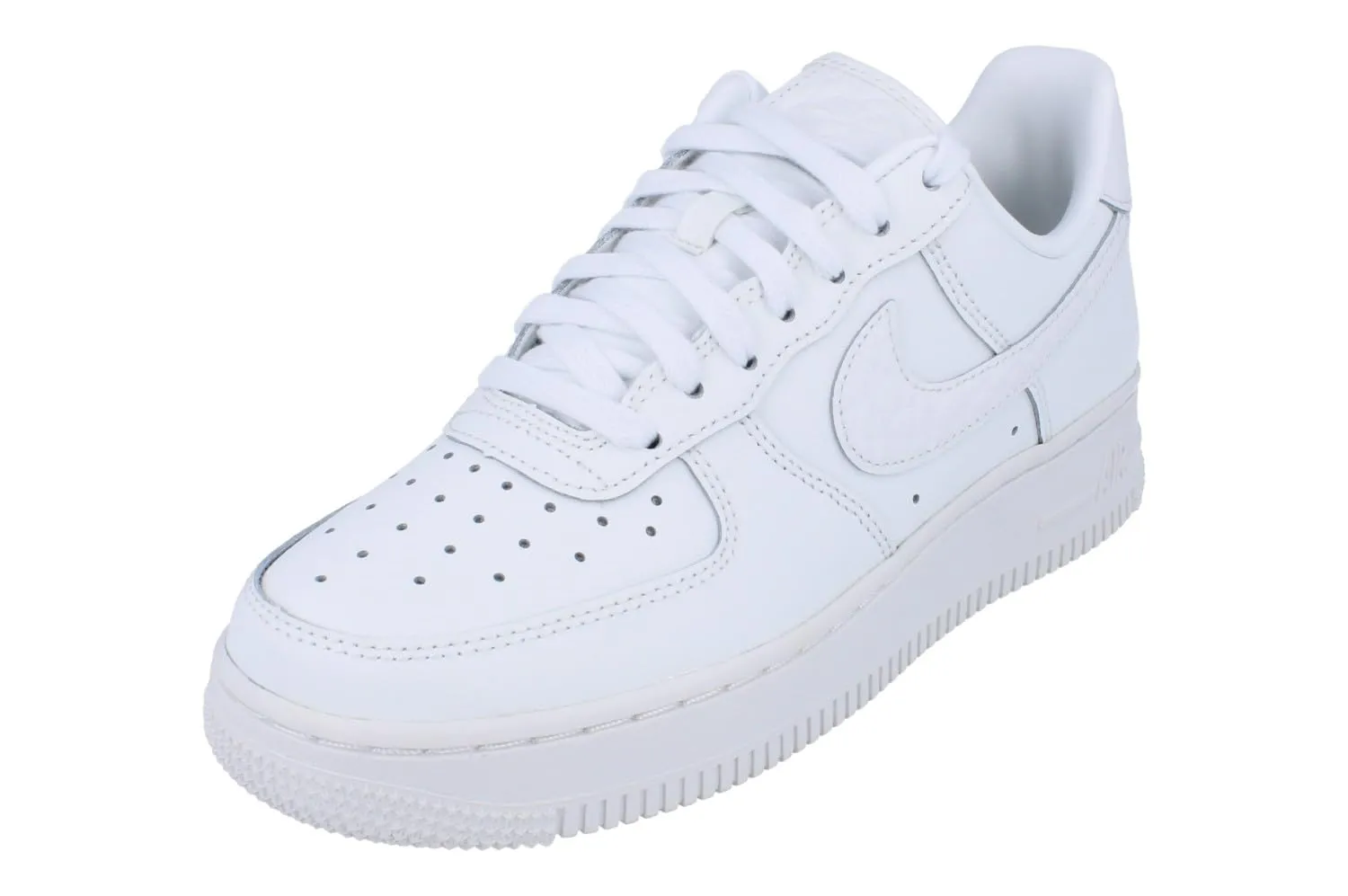 NIKE Air Force 1 IM6485 121,Sneakers Sportive in Pelle Bianca,Scarpe da Ginnastica Classiche con Catena Decorativa,Design Iconico nuero 39 EU