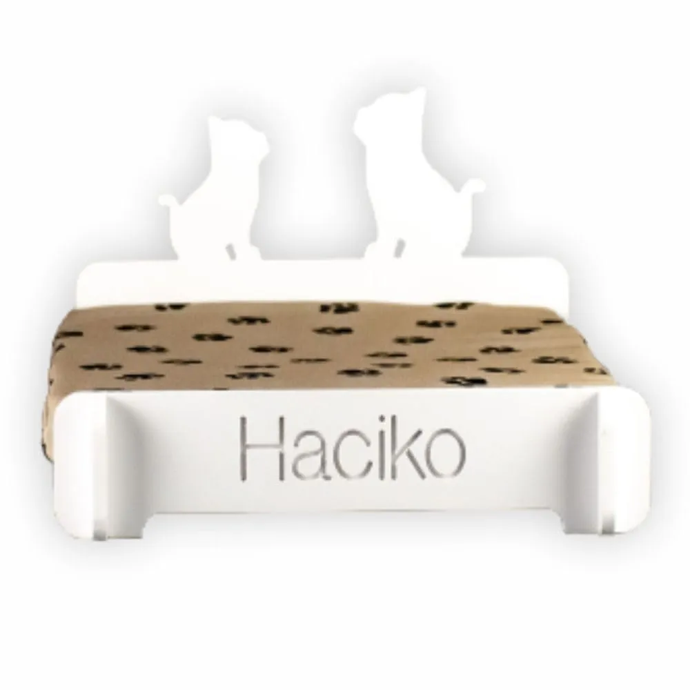 Lettino Personalizzato per Cani in Forex da 10 mm - Letto per Cane Personalizzabile con Nome e Foto - Cuccia Cane Personalizzata Dimensioni 63x25x42 cm