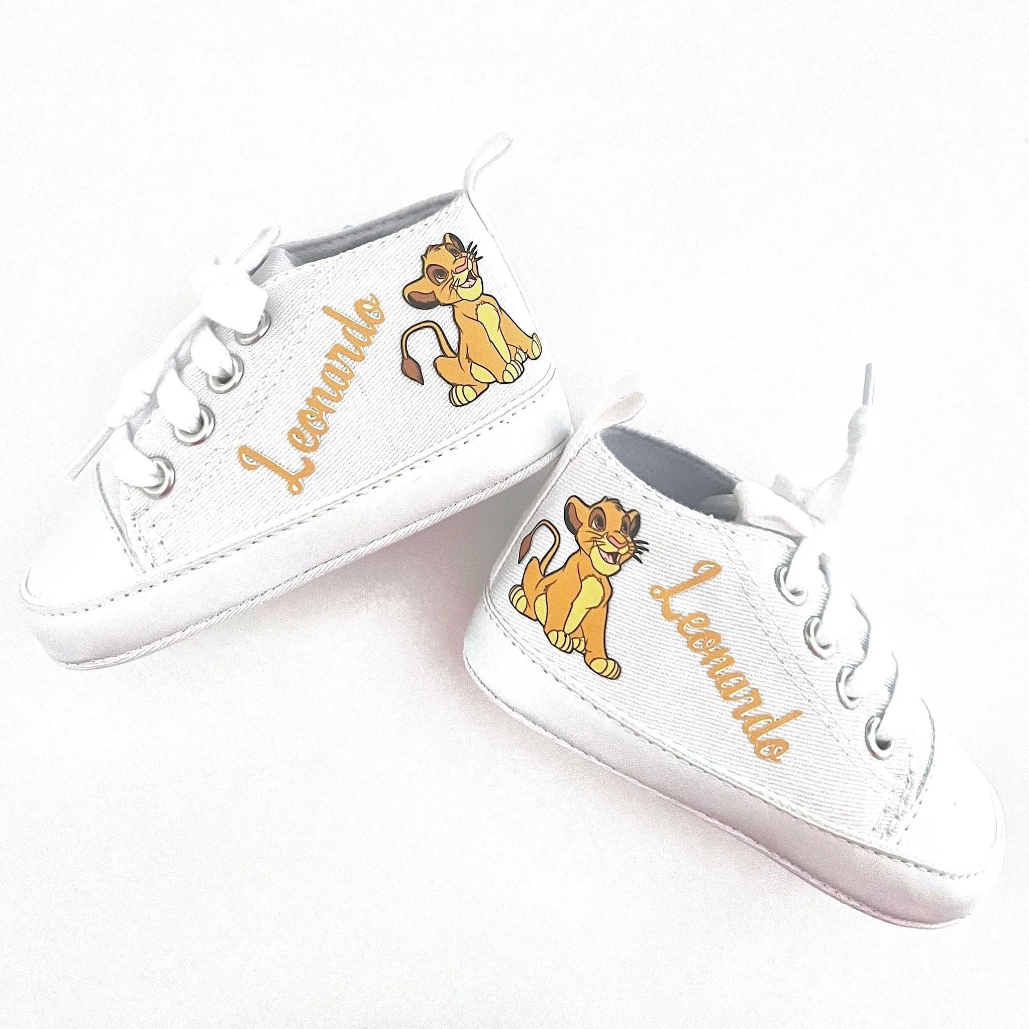 Scarpine Neonato, Scarpette Personalizzate con Nome, Scarpe da Culla con Stampa (SimbaA 2, 3-6 mesi)