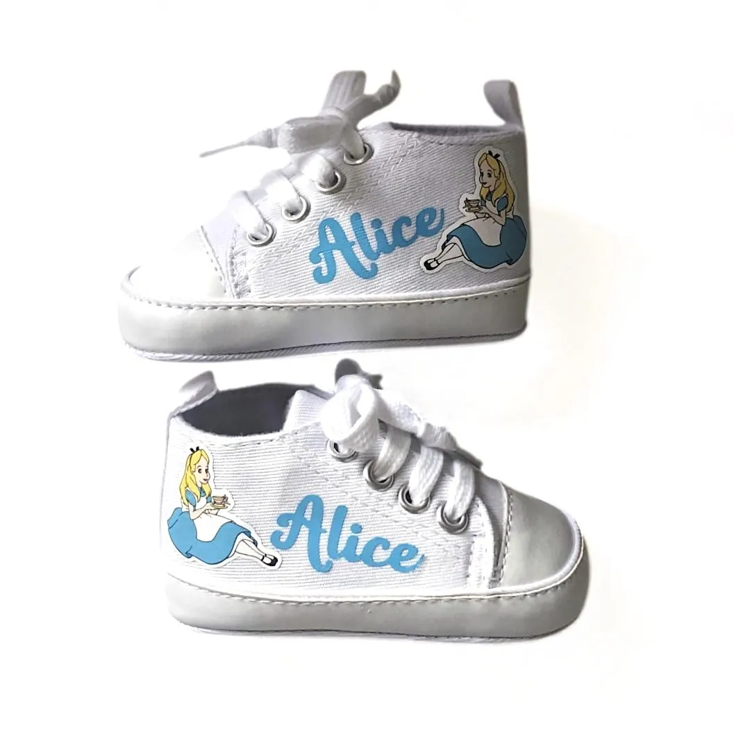 Scarpine Neonato, Scarpette Personalizzate con Nome, Scarpe da Culla con Stampa (Alice, 9-12 mesi)