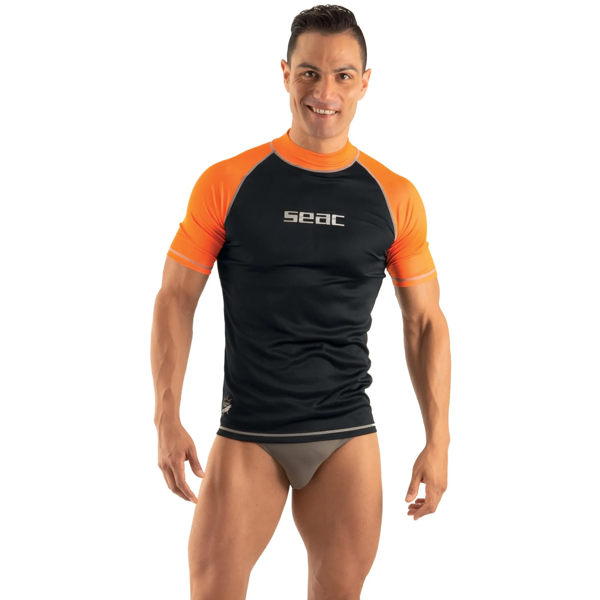 SEAC T-Sun Short Man, Maglia Protettiva Rash Guard per Snorkeling e Nuoto Anti UV, Nero/Arancione, L