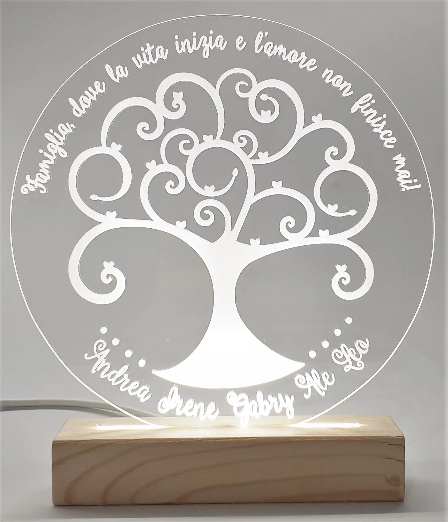Lampada led personalizzata tema famiglia albero della vita; idea regalo elegante ed innovativa per decorazione salotto, ufficio o camera da letto