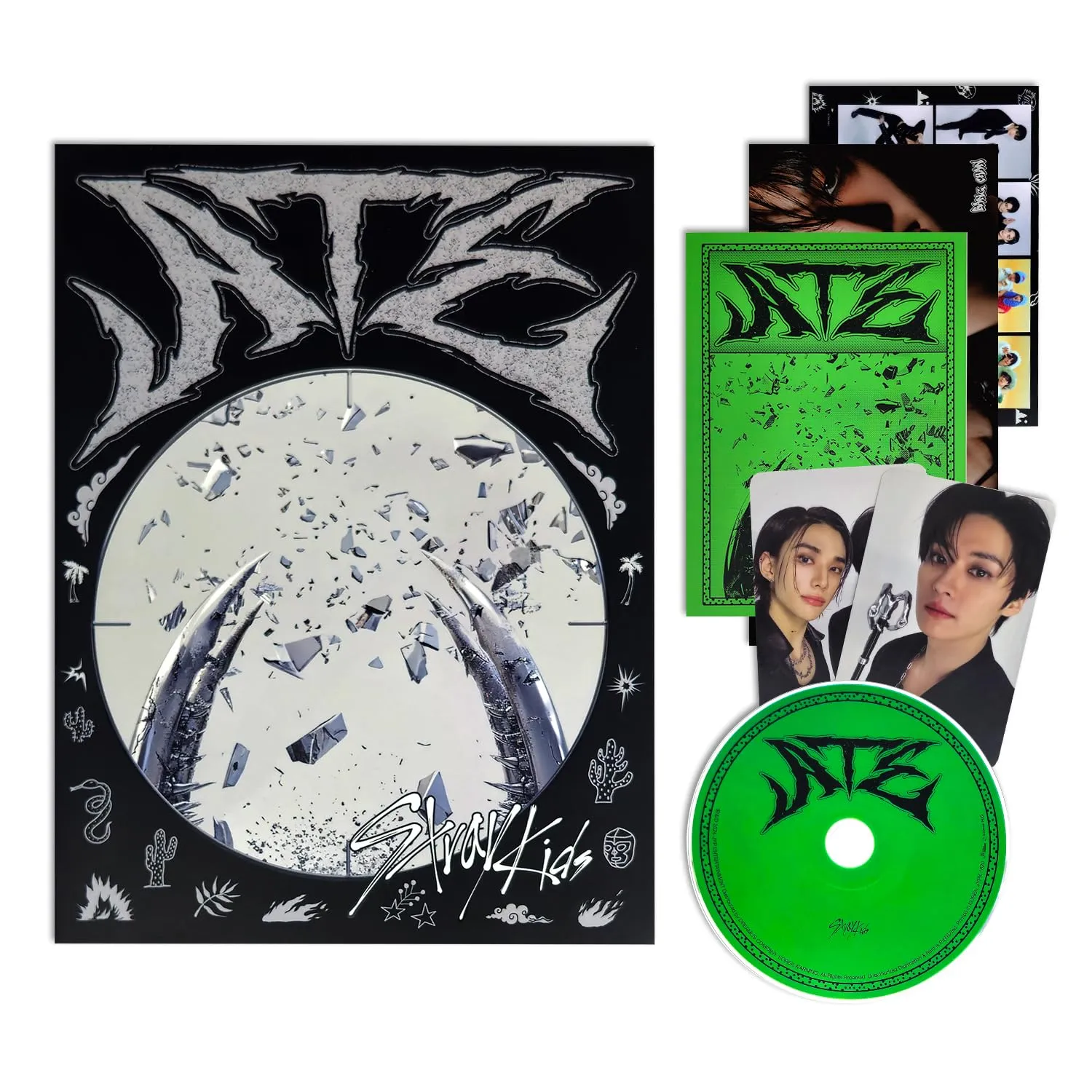 Stray Kids - [ATE] (Standard - Boom Ver.) Photobook + CD-R + Photocard + 4-CUT Photo + 2 Pin Badges+ 5 Extra Photocards