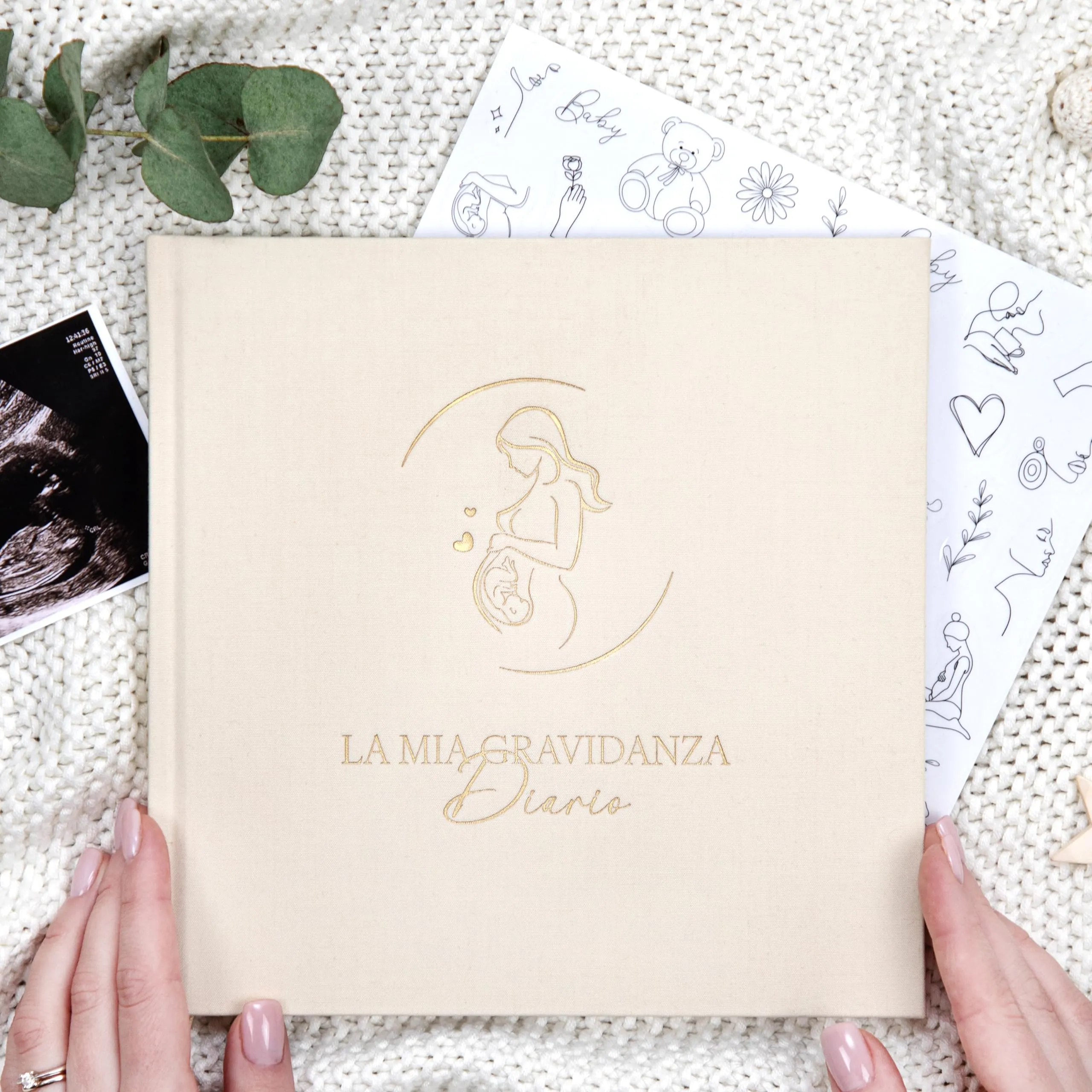 Wellode® Diario della Gravidanza da Compilare in ITALIANO - 9 Mesi di Ricordi da Custodire per Sempre - Album Libro Gravidanza con Adesivi - Idea Regalo Unica per Future Mamme (COPYRIGHT)