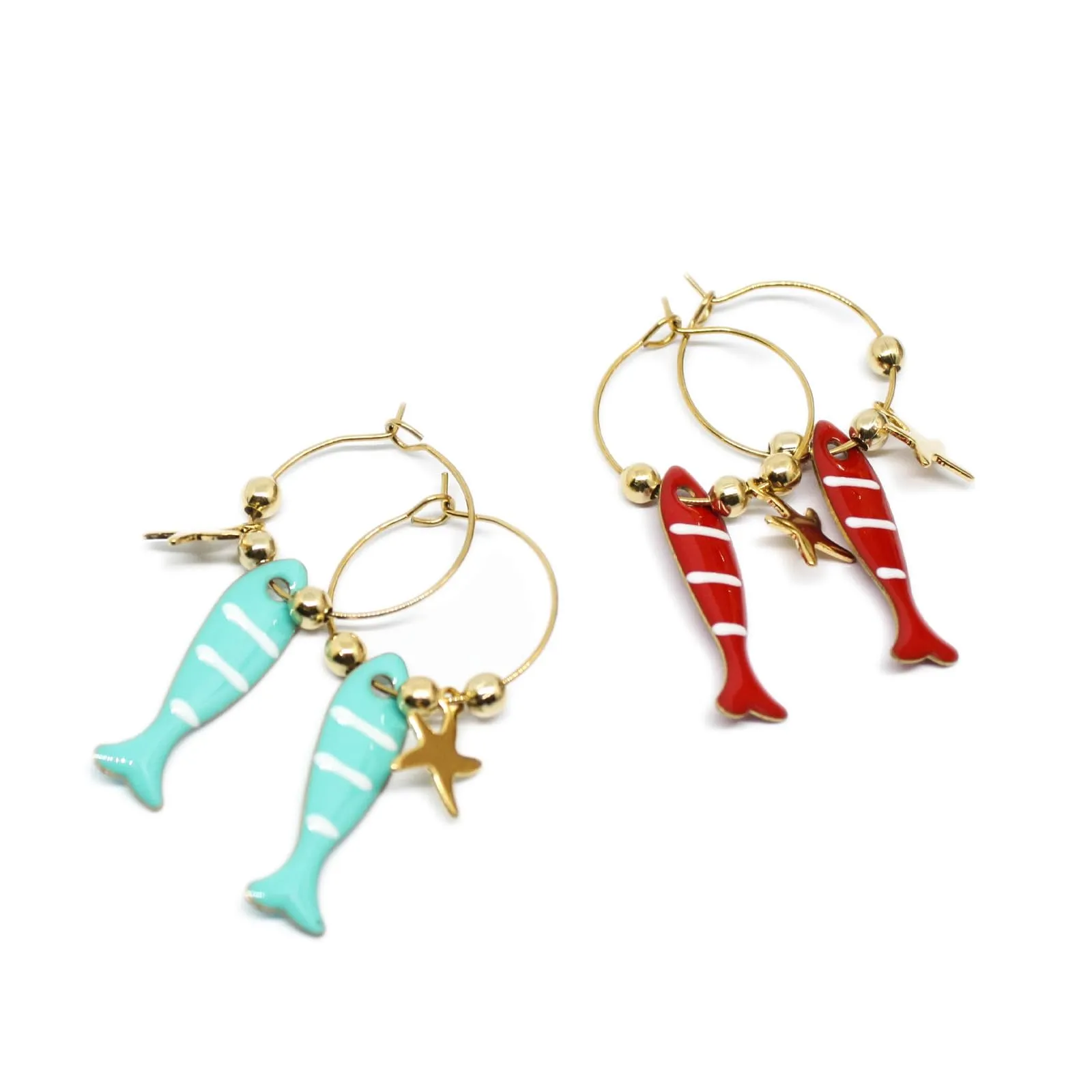 Orecchini pesce - orecchini a cerchio in acciaio color oro con pesciolino rosso o azzurro acqua