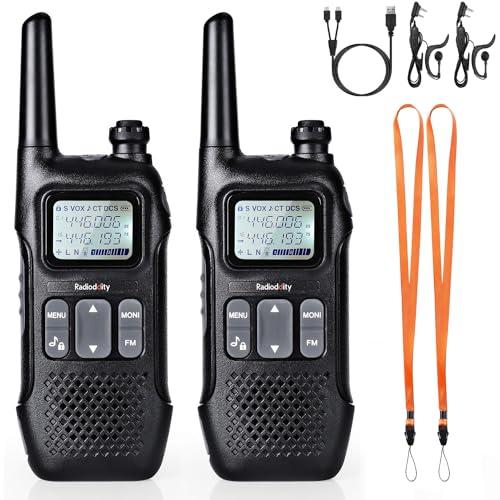 Radioddity PR-T1 PMR446 Walkie Talkie, Radio Bidirezionale a lungo raggio con Display LCD, Batteria Ricaricabile, senza licenza 16 Canali, Auricolare per Avventure, All'aperto, Campeggio, 2 Pezzi