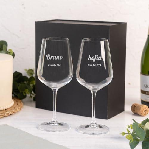 Wanapix | Calice di Vino Personalizzato | Con Scatola Regalo | Set da 2 | Bicchiere da Vino | Cristallo di Boemia | Inciso al Laser | 45 cl | Regalo originale | Anniversario - Testo