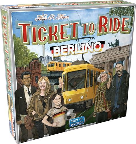 Asmodee - Ticket to Ride Berlino - Gioco da Tavolo Strategico - Scopri i Tesori di Berlino con Tram e Metropolitane - Divertimento in Famiglia - 2-4 Giocatori, 8+ Anni, Edizione in Italiano