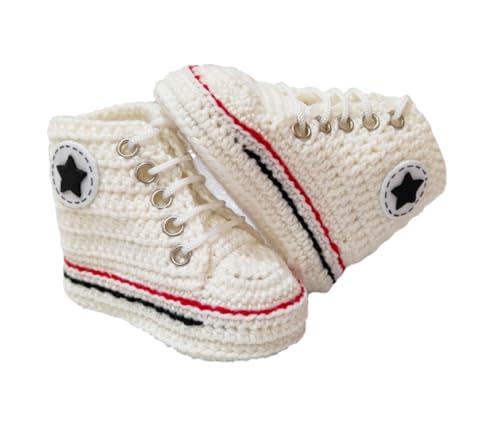 Scarpette tipoconverse vari colori bimbo bimba. Fatte a mano ad uncinetto in lana merinos. Neonato 0-3 mesi. Bootie handmade (bianco)