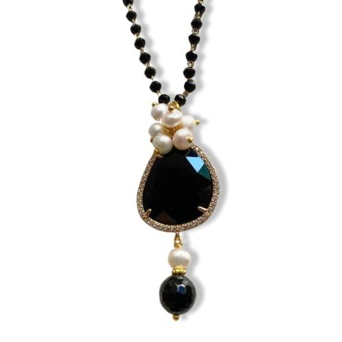 Collana nera lunga in onice e perle