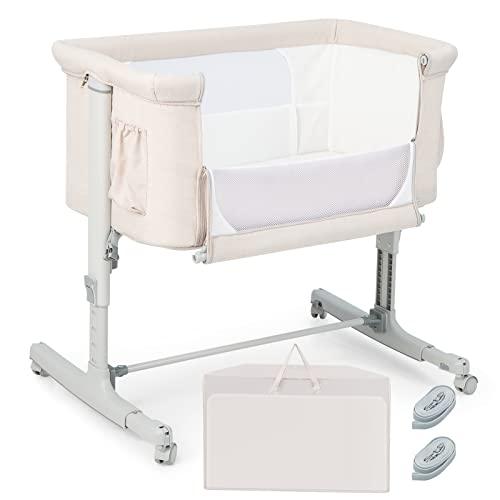 COSTWAY Culla Neonato Fianco Letto 3 in 1, Lettino Dondolo Neonati con Materasso, Culla da Campeggio con Ruote e Borsa, Regolabile In Altezza, Inclinazione di 10°, per Bambini 0-6 Mesi (Beige)