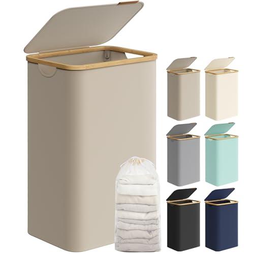 SONGMICS Cesto Portabiancheria con Coperchio, Cesta per Bucato, 90L, Salvaspazio, Sacco Rimovibile, Tessuto Oxford, Manici di Bambù, Pieghevole, 42 x 32 x 70,5 cm, Marrone Cammello LCB509N01V1
