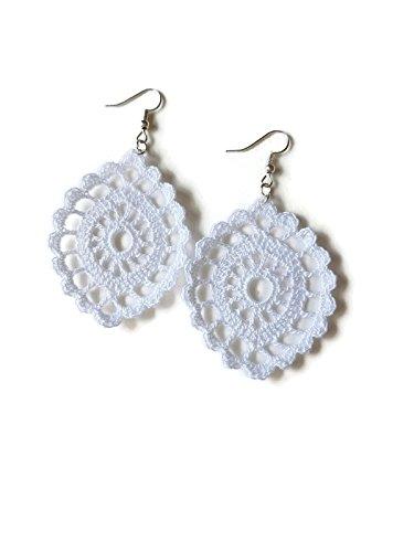 Orecchini bianchi pendenti ovali pizzo fatti a mano: romantico uncinetto per lei anniversario matrimonio