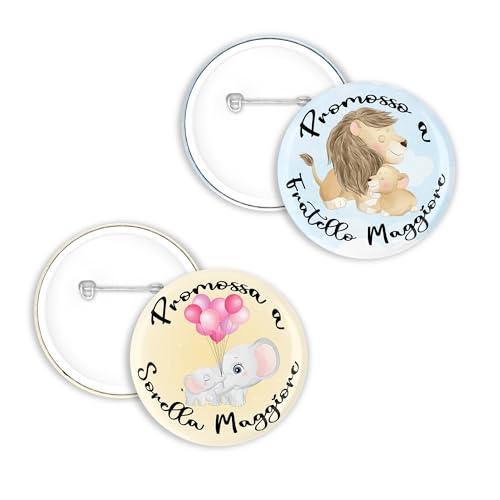 Spilletta Pin Personalizzata Bambino o Bambina – Promosso a Fratello o Sorella Maggiore – Idea Regalo Nascita – Con Disegno e Frase – Gadget Annuncio Nuovo Arrivo in Famiglia