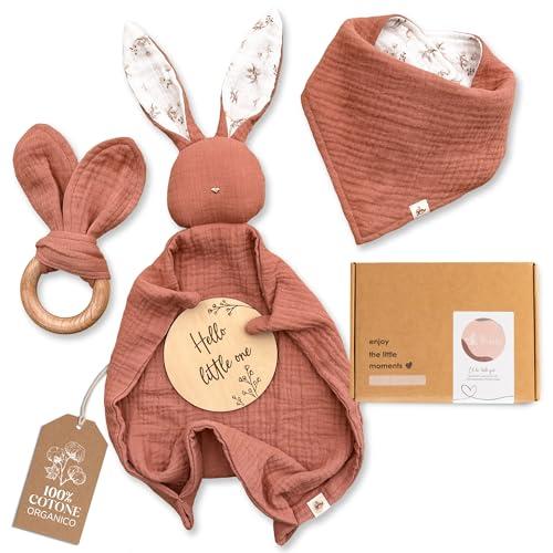 MIKITO Set Neonato, Accessori Utili in Cotone Naturale Bio Mussola con Doudou, Massaggia Gengive, Bavaglino Unisex, Idea regalo maschio o femmina per baby shower, neo genitori