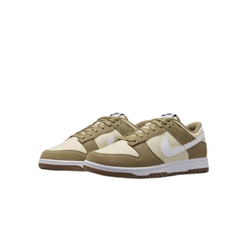 NIKE Dunk Low Retro SE, Sneaker Uomo, Bianco Oliva Neutro Lt Bianco Cachi, 42.5 EU