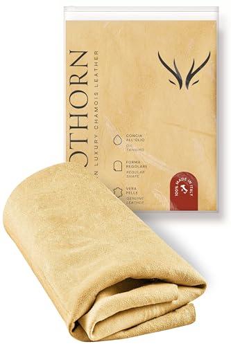 Clothorn® Pelle di Daino per Auto Professionale - Made in Italy - Panno per Pulizia, Asciugatura, Lucidatura (M - 44x30 cm)