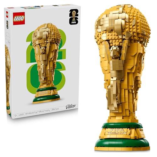 LEGO Editions Trofeo Ufficiale della Coppa del Mondo FIFA - Kit di Modellismo Fai da Te 3D con Minifigure da Collezione - Regalo per Ragazzi e Ragazze da 12 Anni in su e Adulti Fan dello Sport - 43020