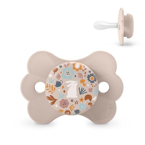Suavinex, Ciuccio Neonati 0/6 Mesi, Ciuccio con Tettarella in Silicone SX Pro, Tettarella Simmetrica, Piatto e Flessibile, per Neonato, Rispetta lo Sviluppo del cavo Orale, Wonderland Rosa
