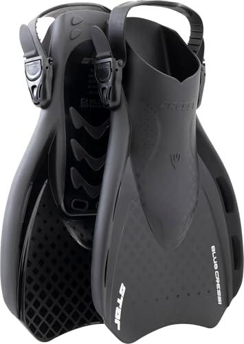 CRESSI dal 1946 - Star Fins - Pinne Compatte Regolabili con Potente Pala Ventilata e Comoda Scarpetta a Tallone Aperto ideali per Nuoto Snorkeling Viaggi - Nero/Nero - S/M_EU 39/43 - Adulti