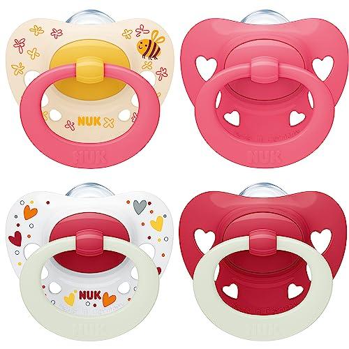 NUK Signature Day & Night ciuccio | 6-18 mesi | Calma il 95% dei bambini | Succhietti a forma di cuore in silicone senza BPA | Glow-in-the-dark | Cuori | 4 pezzi