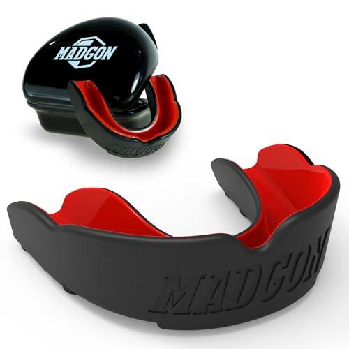 MADGON Paradenti per una respirazione ideale e facilmente adattabile! Paradenti in varie forme. Per Arti Marziali, MMA, Boxe, Kick Boxing, Hockey, Calcio – Adulti