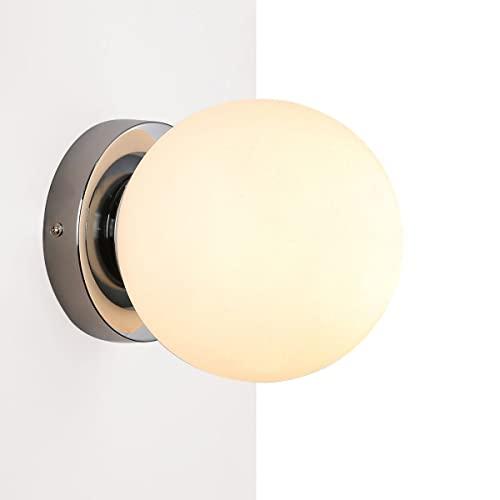B·LED BARCELONA LED Applique da parete moderno IP44 con paralume a sfera in vetro bianco opale portalampada E27 e base in alluminio cromato per bagno balcone veranda camera da letto specchio