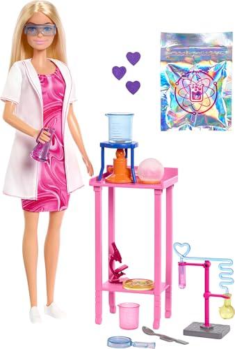 Barbie Carriere - Scienziata, set bambola bionda con camice bianco da laboratorio e accessori inclusi, tavolo, microscopio e becher cambia colore, giocattolo per bambini, 3+ anni, JCR70