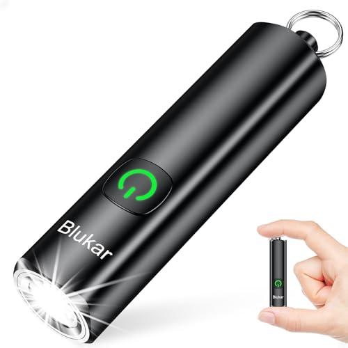Blukar Mini Torcia LED Ricaricabile, Super Luminoso Torcia EDC Tascabile con Portachiavi, 3 Modalità, Funzione di Memoria, Impermeabile Portatile Flashlight per Campeggio/Pesca/Trekking/Emergenza