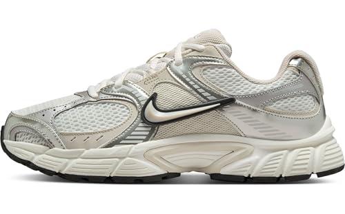 Nike V5 RNR Schuh für Damen, Scarpa Donna, Summit White Sail-Corda Nera, Colore: Marrone Chiaro, 35.5 EU