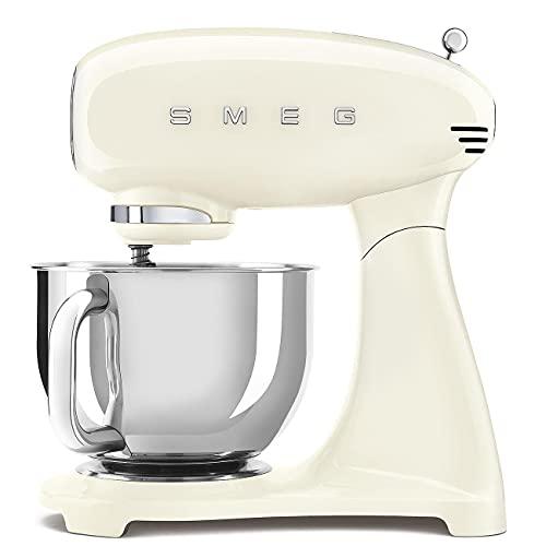 Smeg, Impastatrice Planetaria SMF03CREU, 10 Livelli di Velocità, Funzione Smooth Start, Ciotola da 4,8 L, Sicurezza Blocco Motore, 3 Fruste, Gancio e Coperchio in Dotazione, 800W, Crema