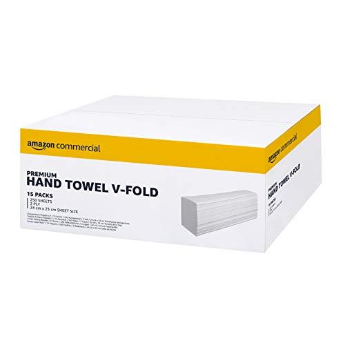 AmazonCommercial Asciugamani di Carta Piegati a V, 2 Veli Disinchiostrato, 3750 Fogli (15 confezioni di 250), Dimensione del Foglio: 24 cm x 23 cm