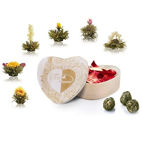 Creano Mix Fiori di Tè – Set Regalo a Forma di Cuore con 6 Fiori di Tè Bianco – Tè Sfuso Gourmet in Confezione Decorativa Perfetta per Regalo Donna