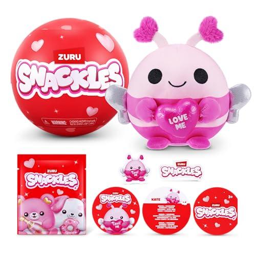 Snackles Valentine’s Edition 5-Inch Plush Toy by ZURU – Peluche mini ultra-morbido con accessorio dolce, peluche collezionabile per bambini, adolescenti e perfetta idea regalo per San Valentino