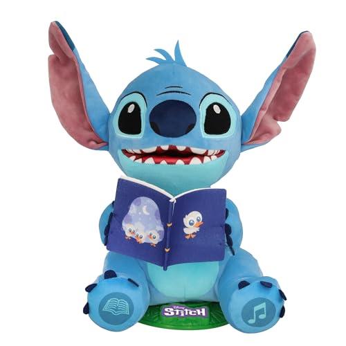 IMC Toys Stitch Storyteller di Lilo & Stitch, Giocattolo Elettronico Peluche Canta Canzoni e Racconta Storie in Inglese, Francese e Italiano, Luce Notturna, Giocattolo per Bambini dai 2 Anni in su