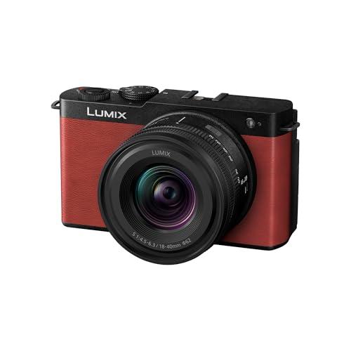 Panasonic Lumix DC-S9NE-R Videocamera mirrorless Full Frame Open Gate per vlogging, 24,2 MP, video 6K/4K, PDAF 779 punti, stabilizzazione dell'immagine, Rosso, con S-R1840E 18-40mm S Obiettivo