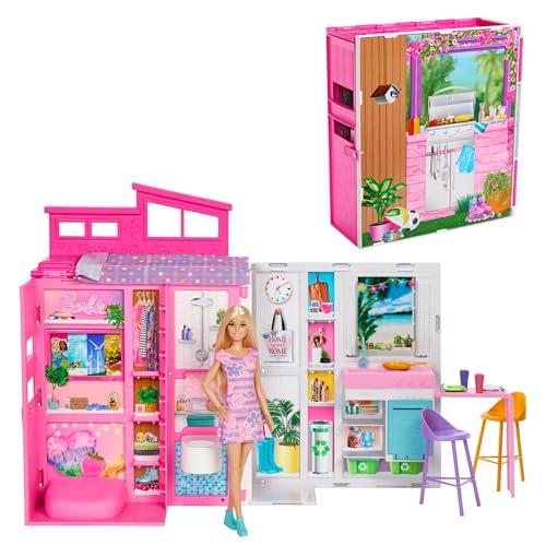 Barbie - Loft Casa Delle Vacanze, Plyaset con Bambola Bionda Inclusa e 4 Aree di Gioco, 11 Accessori e Tante Stanze Arredate, Giocattolo per Bambini, 3+ Anni, Hjr77
