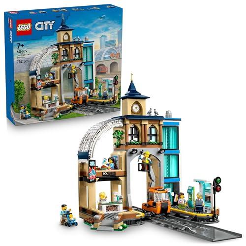LEGO City Stazione Centrale - con Veicolo Giocattolo di Manutenzione, Ascensore Funzionante, Biglietteria, 2 Piattaforme, un Pezzo di Binario e 6 Minifigure - Regalo Bambini e Bambine da 7 Anni 60469