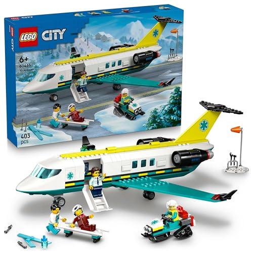 LEGO City Aereo Ambulanza di Emergenza - Aeroplano Giocattolo Medico, con 4 Minifigure Inclusi un Medico e un Pilota, Gatto delle Nevi, Barella e Accessori - Regalo per Bambini da 6 Anni in su - 60465