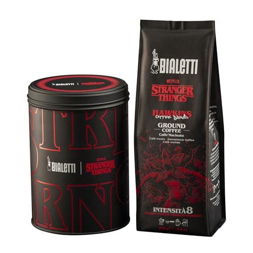 Bialetti Caffè Macinato Universale Stranger Things, Latta + Sacchetto da 250g, Miscela Hawkins: 50% Arabica 50% Robusta