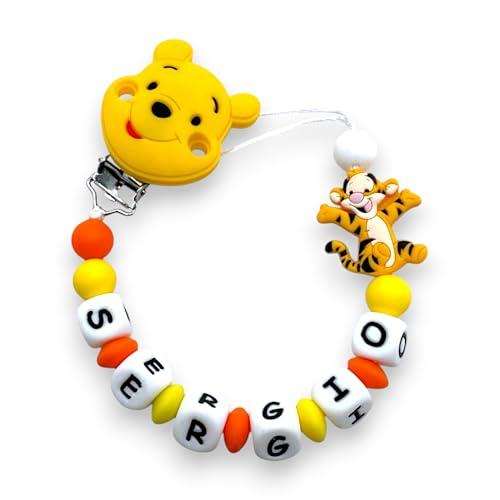 LulluLab Catenella Portaciuccio Con Nome, Personalizzato i ogni sua parte, tante Clip Portaciuccio da poter scegliere, ottima idea regalo per Baby Shower. (Winny)