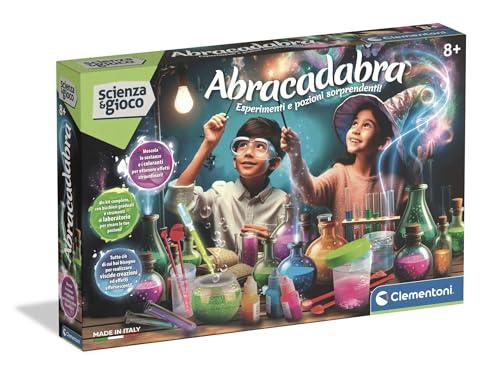 Clementoni Scienza e Gioco - Abracadabra - Esperimenti e Pozioni Sorprendenti, Bambini 8+ Anni, Immergiti nel Mondo della Magia con questo Kit di esperimenti, Made in Italy, Lingua Italiana, 19436