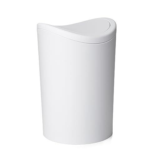 TATAY Cestino Bagno 6L con Coperchio Basculante| Design Compatto e Moderno | Plastica Resistente e Facile da Pulire | Prodotto in Spagna con Capacità 6L | 19 x 19 x 28 cm - Modello Standard - Bianco